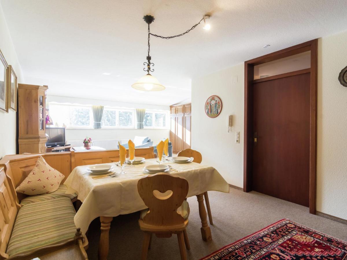 Quaint Apartment With Sauna In รีซแลร์น ภายนอก รูปภาพ